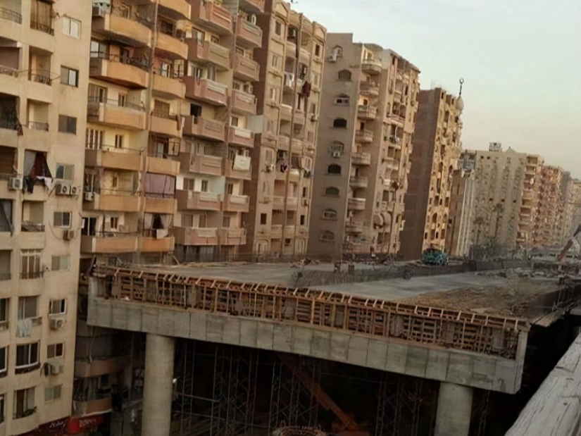 En Egipto, construir de alta velocidad de los recorridos de 50 cm de las casas