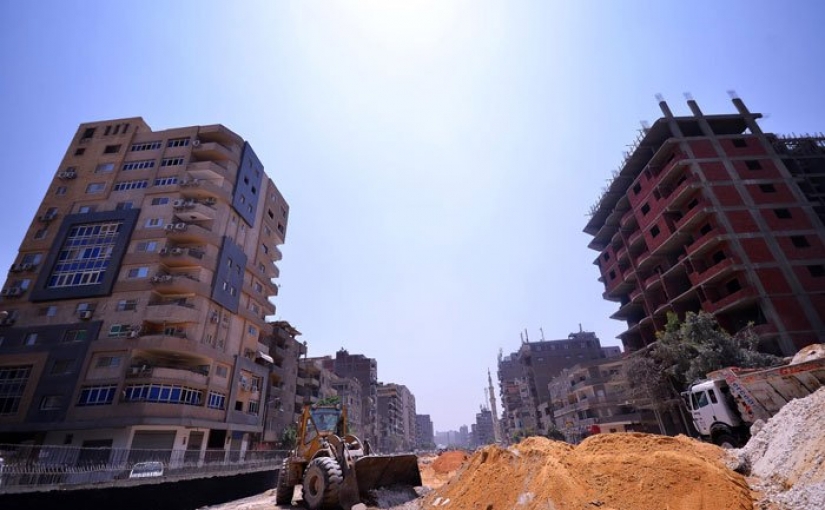 En Egipto, construir de alta velocidad de los recorridos de 50 cm de las casas