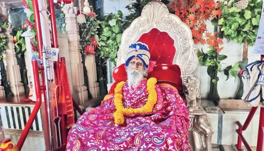 En la India murió el yogui que no coma ni beba durante 80 años En la India murió el yogui que no coma ni beba durante 80 años