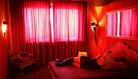 En Suiza, una vez más, abre los burdeles: estas son las nuevas reglas de prostitutas En Suiza, una vez más, abre los burdeles: estas son las nuevas reglas de prostitutas