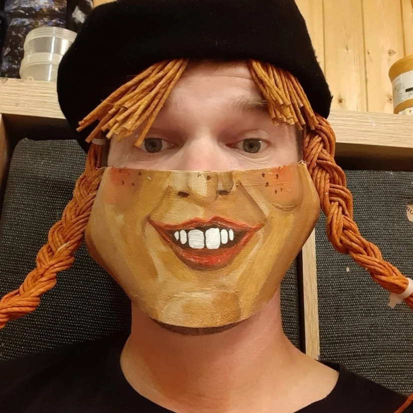 Every day new mask: challenge Austrian artist continues!