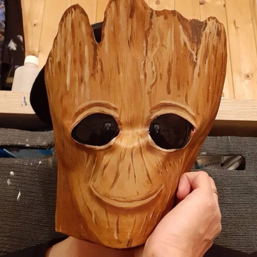 Every day new mask: challenge Austrian artist continues!