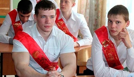 "Excellence in chemistry": as it now looks like the big guy from the meme, popular 5 years ago "Excellence in chemistry": as it now looks like the big guy from the meme, popular 5 years ago