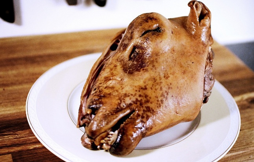 Exóticos manjares que son difíciles de comer, no los ojos cerrados Exóticos manjares que son difíciles de comer, no los ojos cerrados