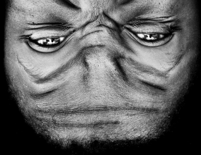 Extraterrestres entre nosotros: la cara levantada, que se asemeja a un extranjero