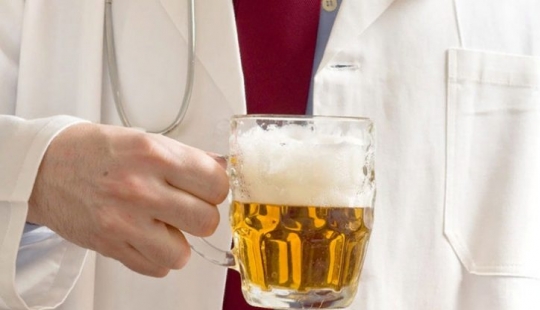 Fire with fire, or Treatment of alcohol poisoning in Vietnamese