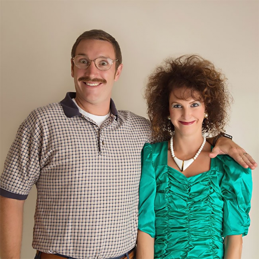 For the 10th anniversary of the marriage the couple starred in a wacky photo shoot in the style of the 80s For the 10th anniversary of the marriage the couple starred in a wacky photo shoot in the style of the 80s