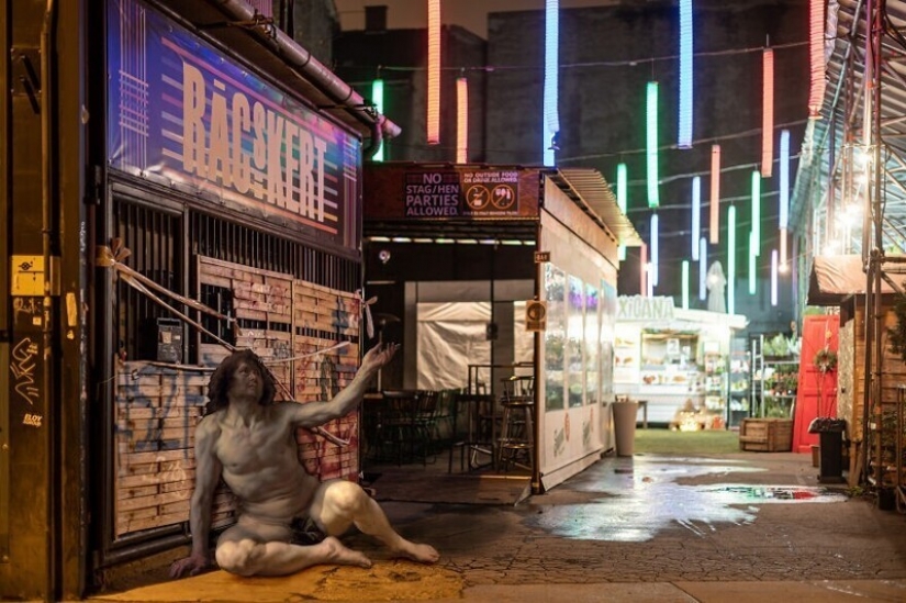 Fotógrafo asentado en Budapest personajes de pinturas clásicas