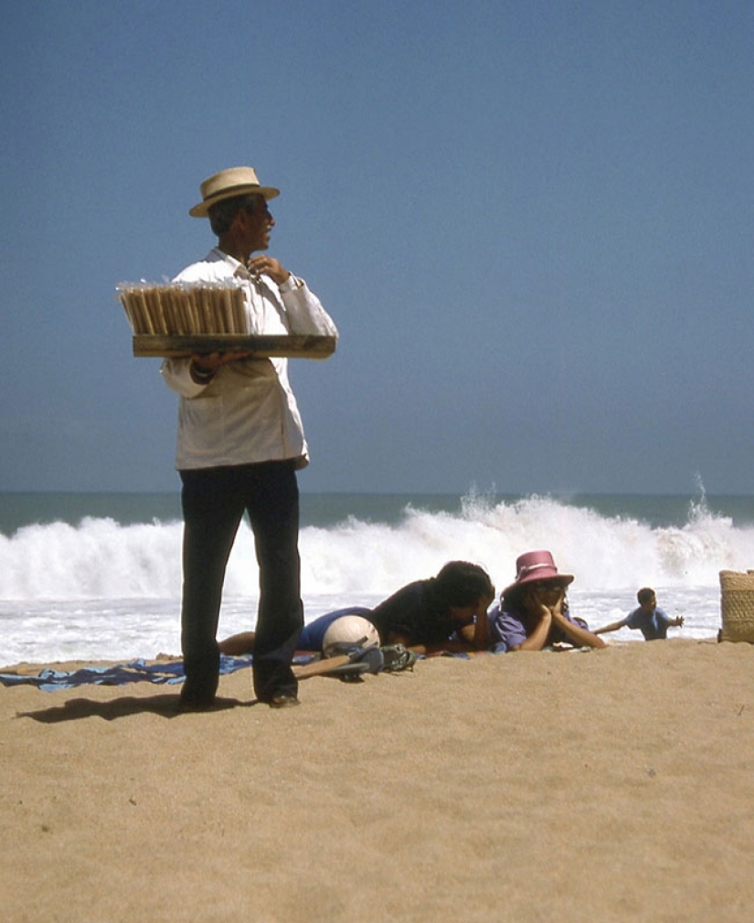 Fotografías en Color de la vida en la playa en Chile en la década de 1980-erótico Fotografías en Color de la vida en la playa en Chile en la década de 1980-erótico