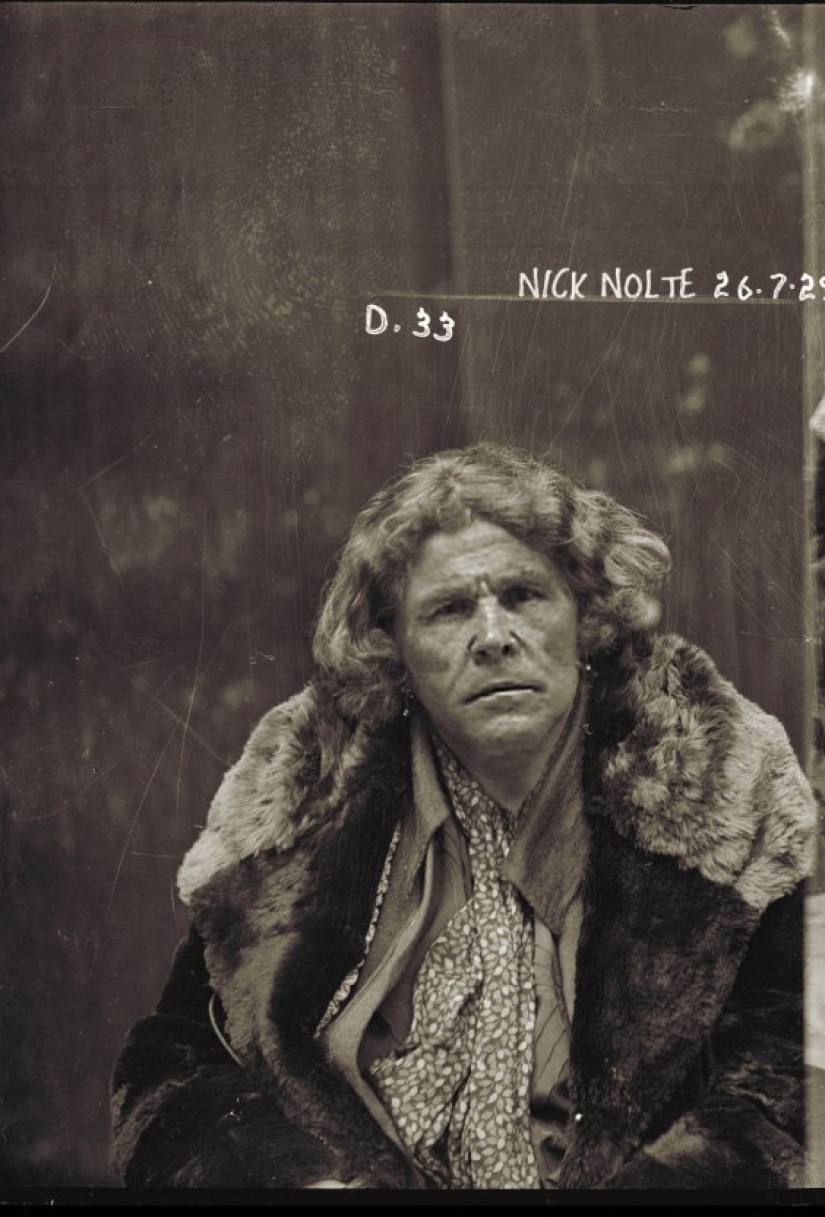 Fotos de famosos en el penal de estilo retro Fotos de famosos en el penal de estilo retro