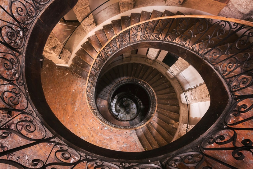 Fragmentos de la vieja Francia: edificios abandonados de increíble belleza