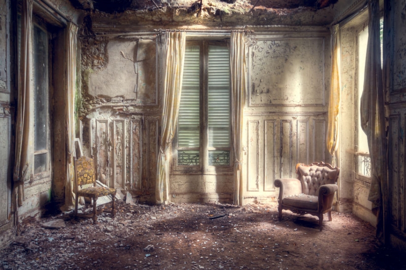 Fragments of old France: abandoned buildings of incredible beauty