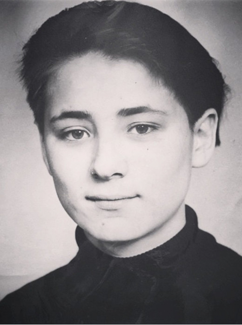 From ugly duckling to rock diva: how to change Zemfira year after year From ugly duckling to rock diva: how to change Zemfira year after year