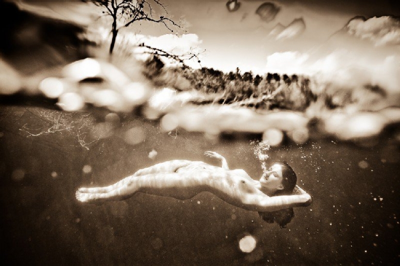 Girls and absorbing water elements from Neil Craver