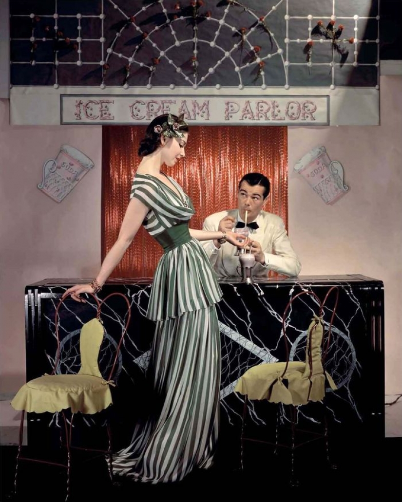 Glamorous 40s in color and excellent quality