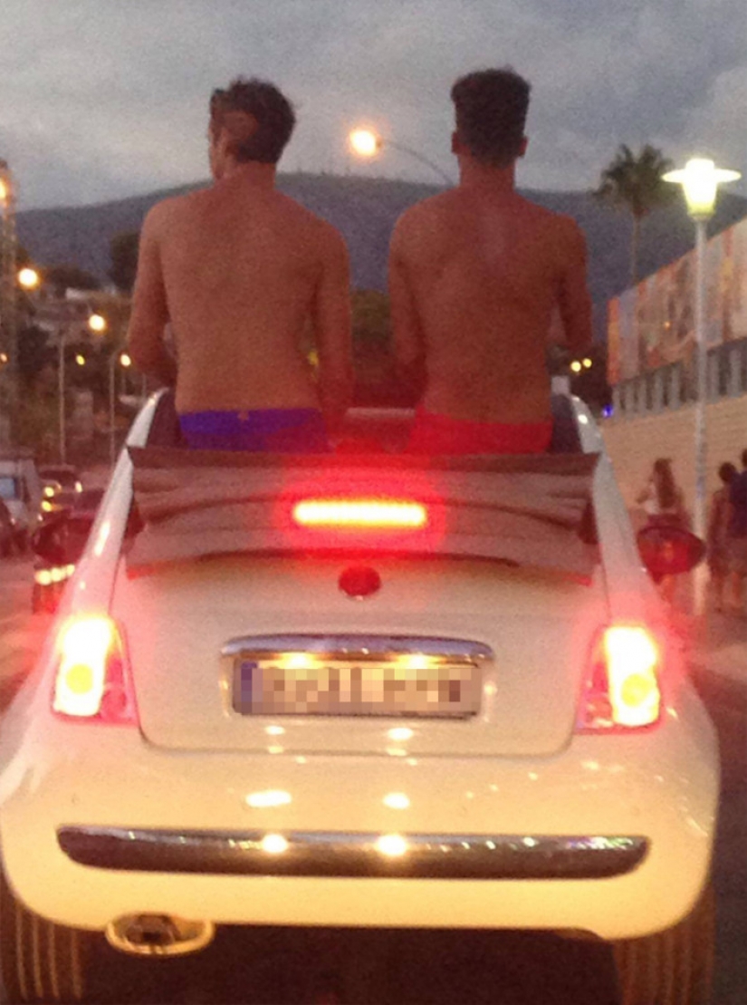 Hell vacation photos that each of us would want to immediately burn