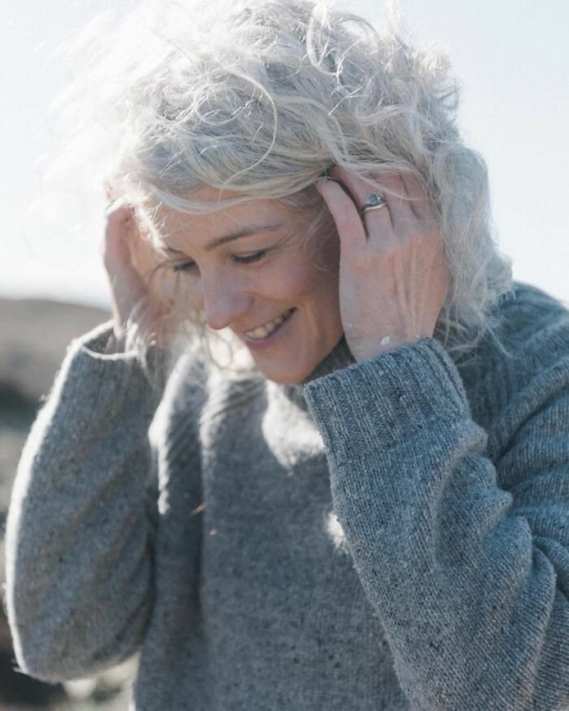 Historias inspiradoras de mujeres que aceptar y amar a su pelo gris