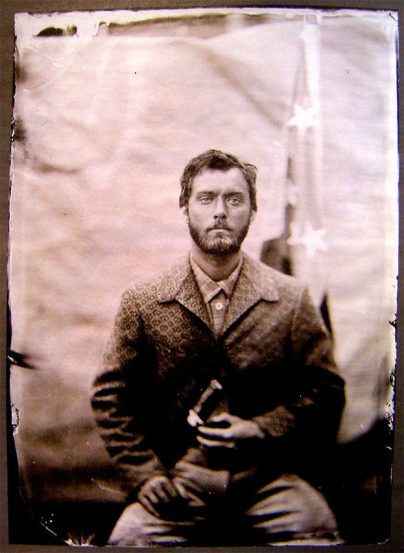 Hollywood stars captured by a camera of the XIX century Hollywood stars captured by a camera of the XIX century