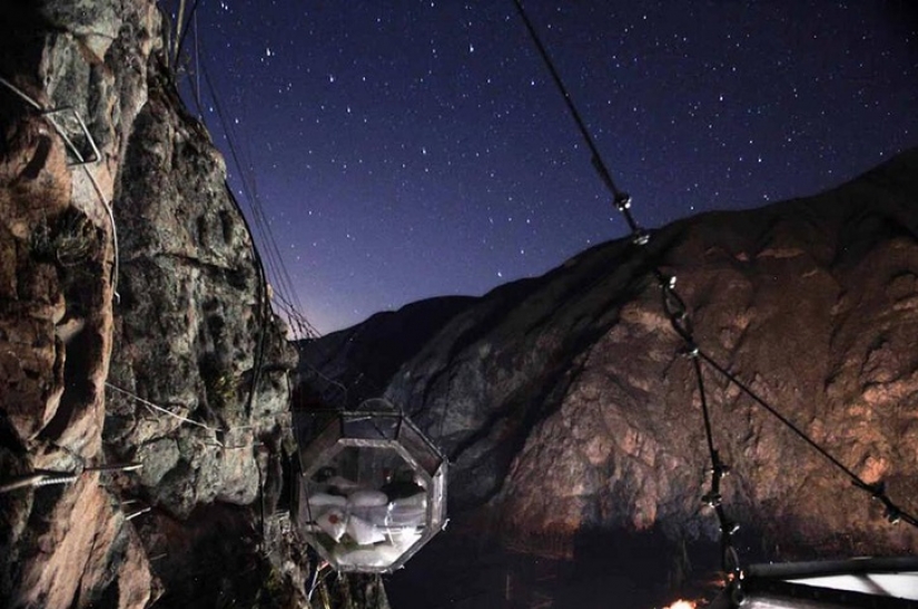 Hotel "crazy climber", or a hotel for the brave