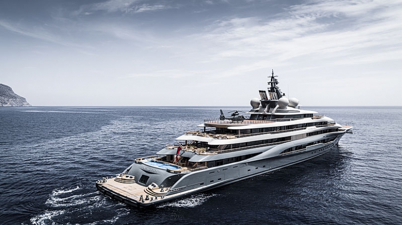 How does the 136-metre Charter yacht Flying Fox
