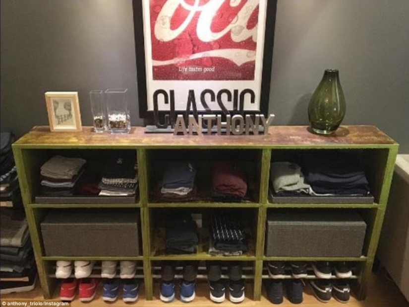 How to fit a kitchen, bedroom and working room of 14 square meters