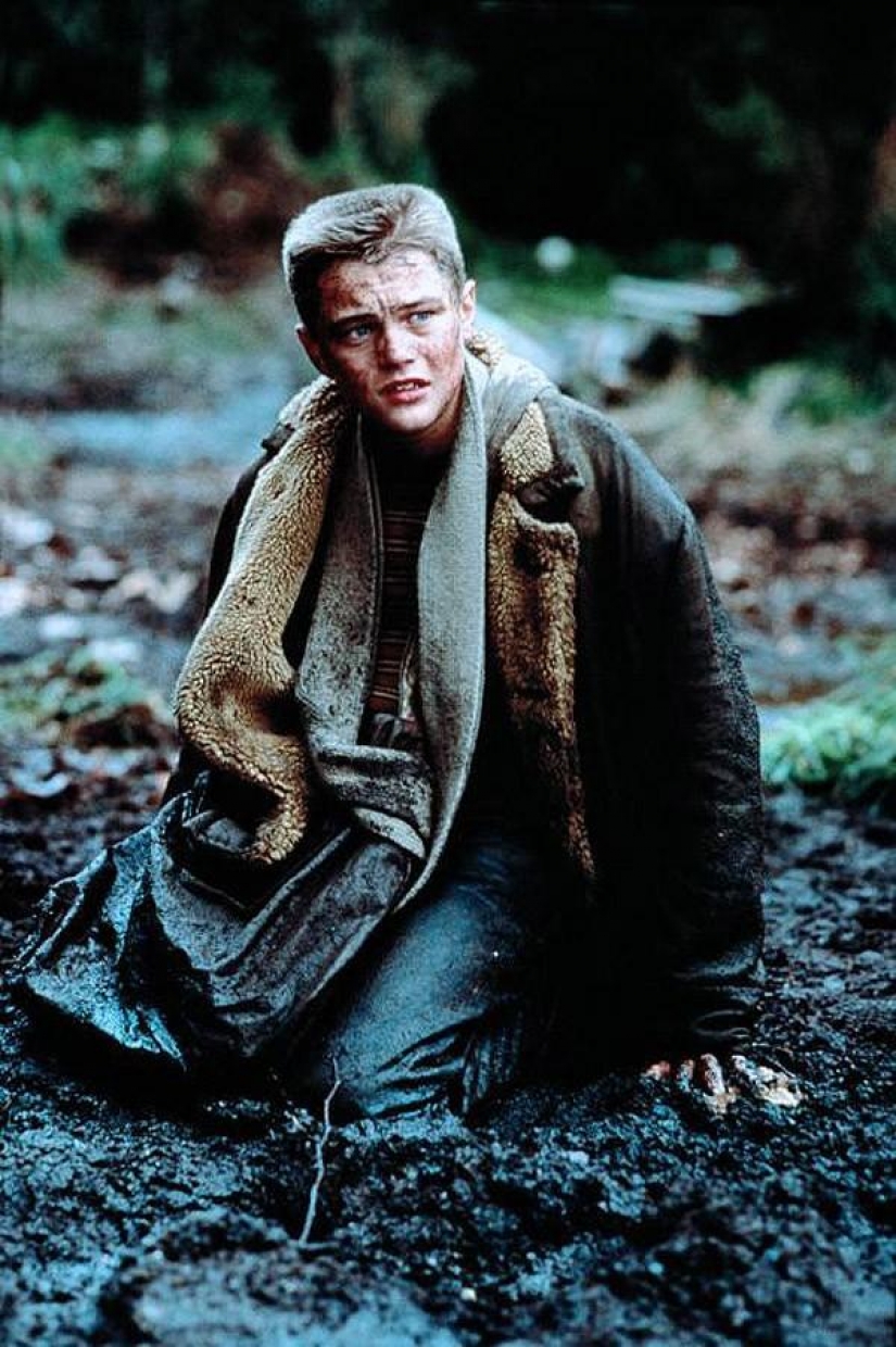 How to look famous Hollywood actors in their first movies How to look famous Hollywood actors in their first movies