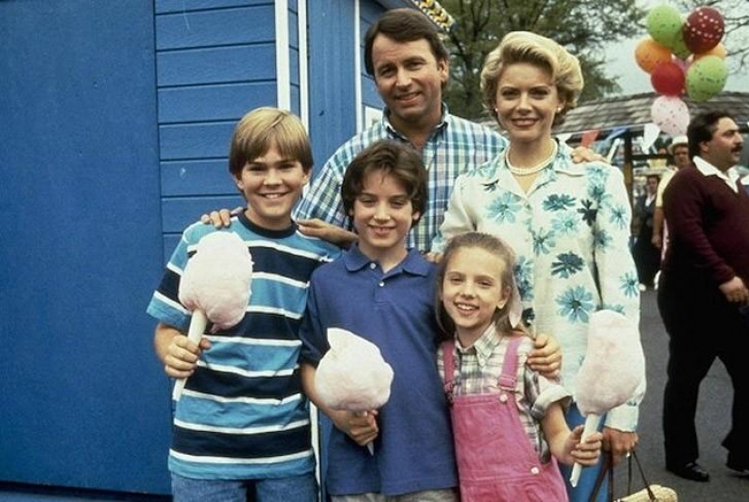 How to look famous Hollywood actors in their first movies How to look famous Hollywood actors in their first movies