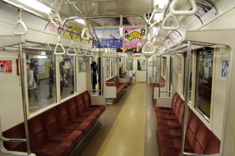 How to look like subway cars from different countries and eras How to look like subway cars from different countries and eras