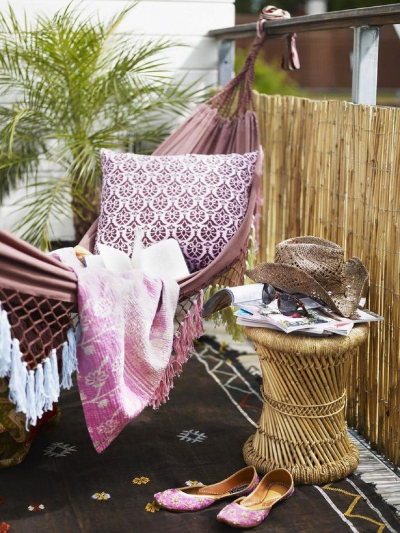 How to turn a balcony into a heavenly place: 7 useful tips and 30 adorable examples