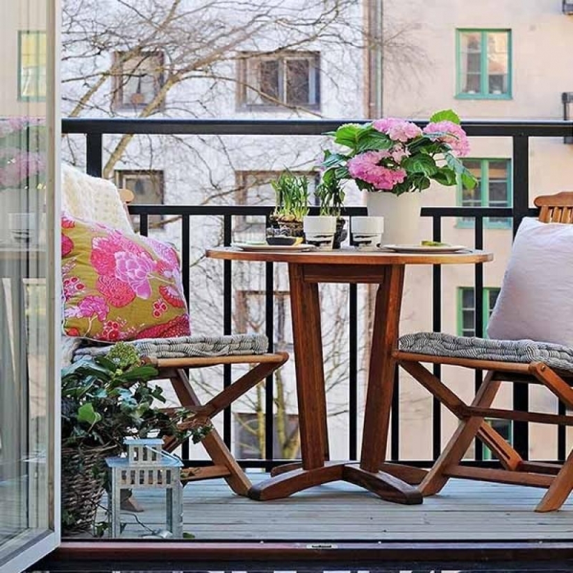 How to turn a balcony into a heavenly place: 7 useful tips and 30 adorable examples