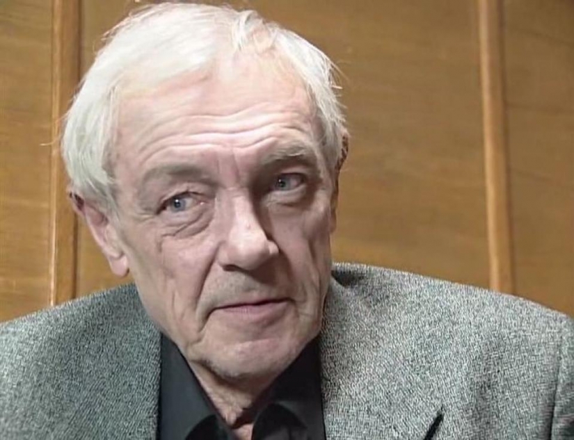 How was filming the series "Gangster Petersburg" and who charged the main characters