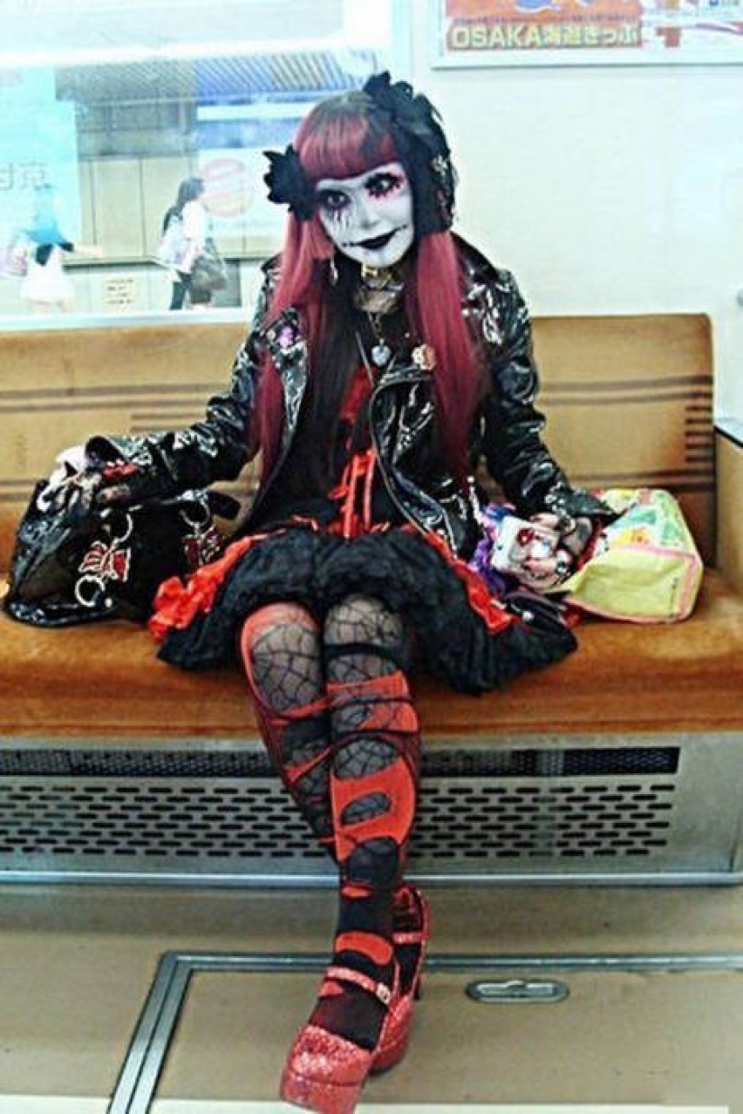 Imágenes ordinarias de la vida en Japón, desde que los Europeos van a subir el ojo en su frente Imágenes ordinarias de la vida en Japón, desde que los Europeos van a subir el ojo en su frente