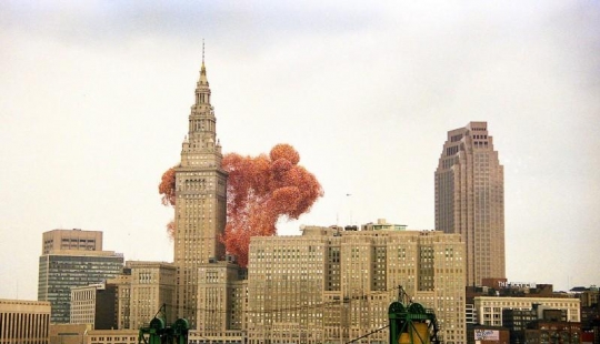 In 1986, Cleveland was attacked... balls In 1986, Cleveland was attacked... balls
