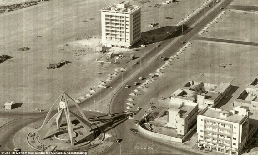 Increíble Dubai: las Fotos de los EMIRATOS árabes unidos antes de la apertura del aceite Increíble Dubai: las Fotos de los EMIRATOS árabes unidos antes de la apertura del aceite