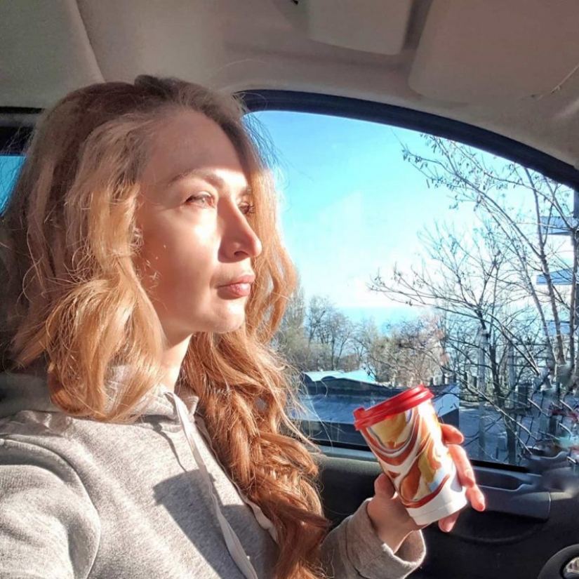 La historia de un grande de Odessa Oksana Kobylecki, tras el nacimiento de cinco gemelos marido engañado