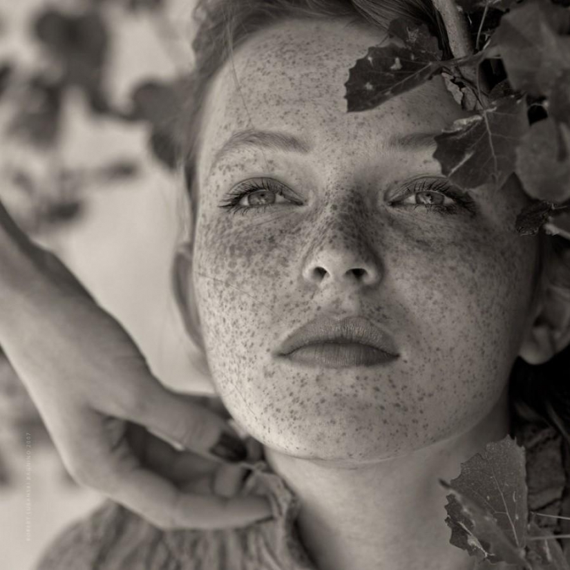 La más hermosa de las chicas con pecas