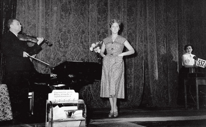 La plaza Roja en zapatillas: cuando la Encía se comunal