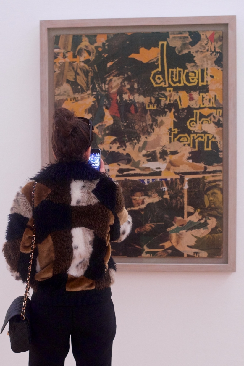 La vida se repite arte: Austria fotografías de los visitantes del Museo, "coincide" con fotos La vida se repite arte: Austria fotografías de los visitantes del Museo, "coincide" con fotos