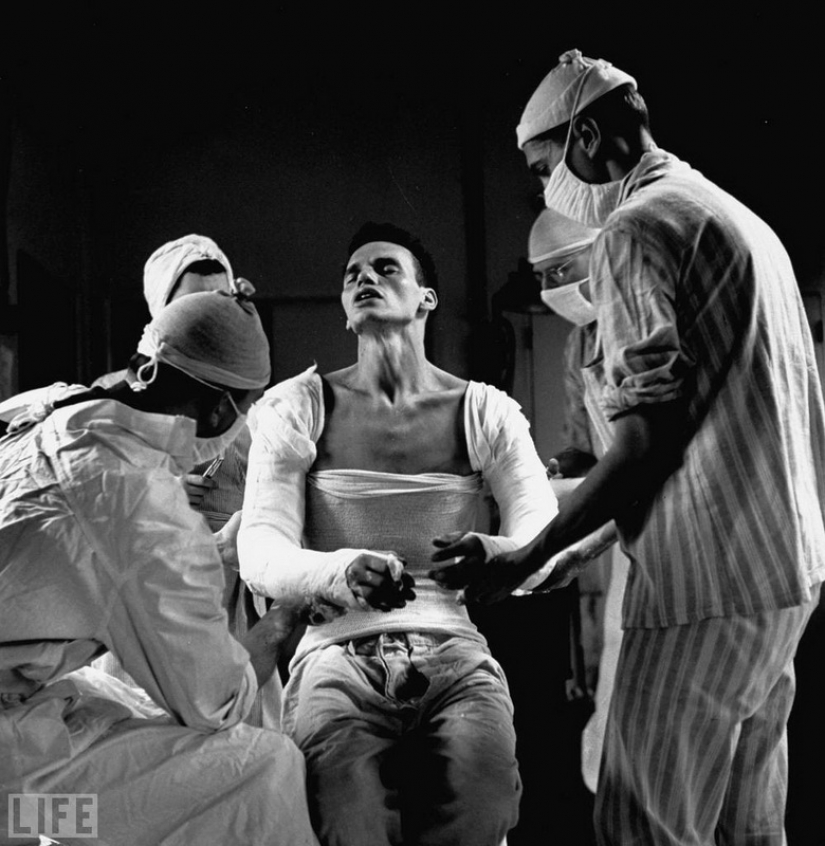 Legendary photo magazine LIFE Legendary photo magazine LIFE