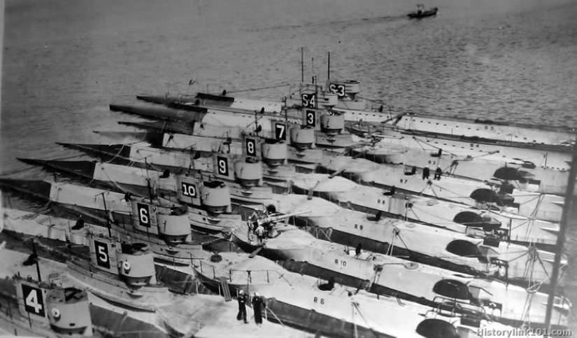 Llamada de las profundidades del océano, con una duración de dos días y el costo del 28 de vidas