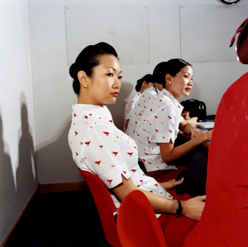 Look like the daily work of flight attendants Look like the daily work of flight attendants