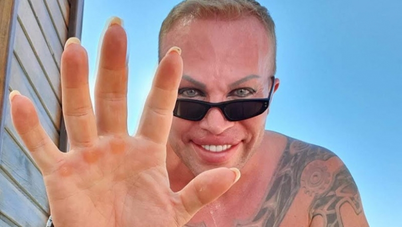 Looked like a famous bodybuilder-freak Alexander Shpak before reincarnation