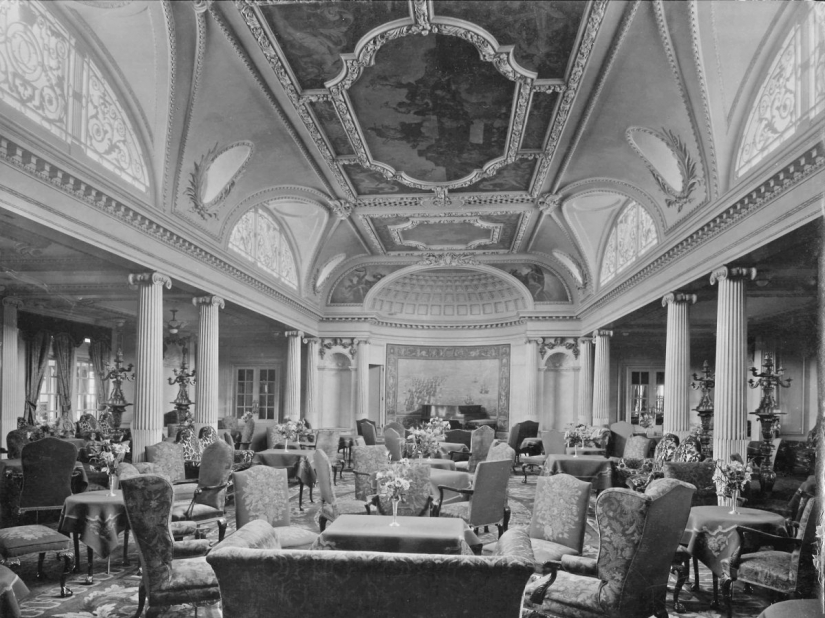 Looked like first class on the cruise ships before the era of aircraft