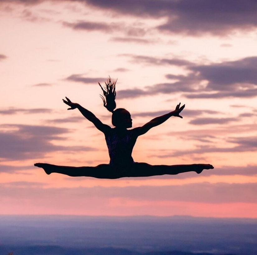Looks like 10-year-old girl who trains for 30 hours a week Looks like 10-year-old girl who trains for 30 hours a week