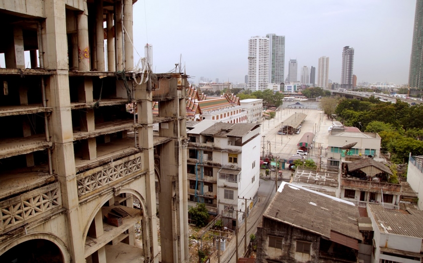 Looks like the biggest abandoned skyscraper in the world