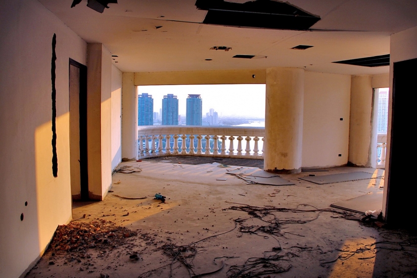 Looks like the biggest abandoned skyscraper in the world