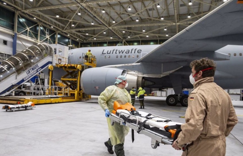 Looks like the "flying hospital" combat coronavirus