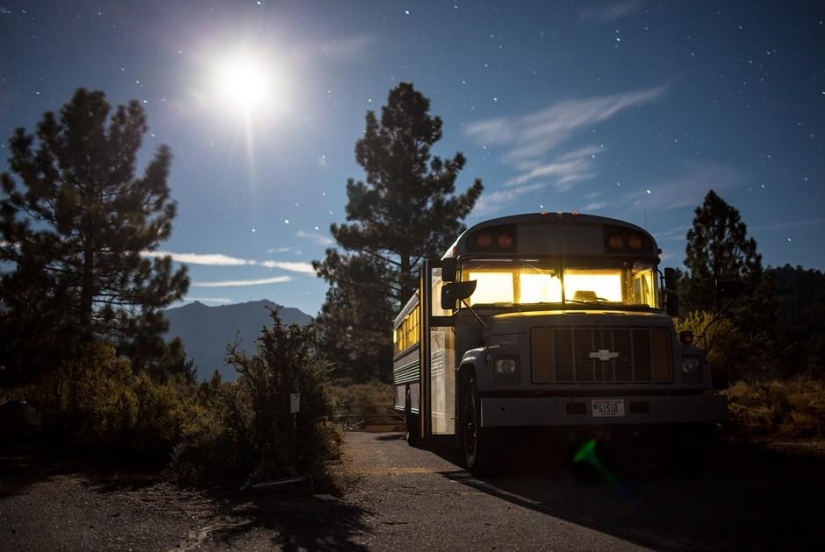 Los más pequeños de la casa en el mundo mucho más grande de lo que parece