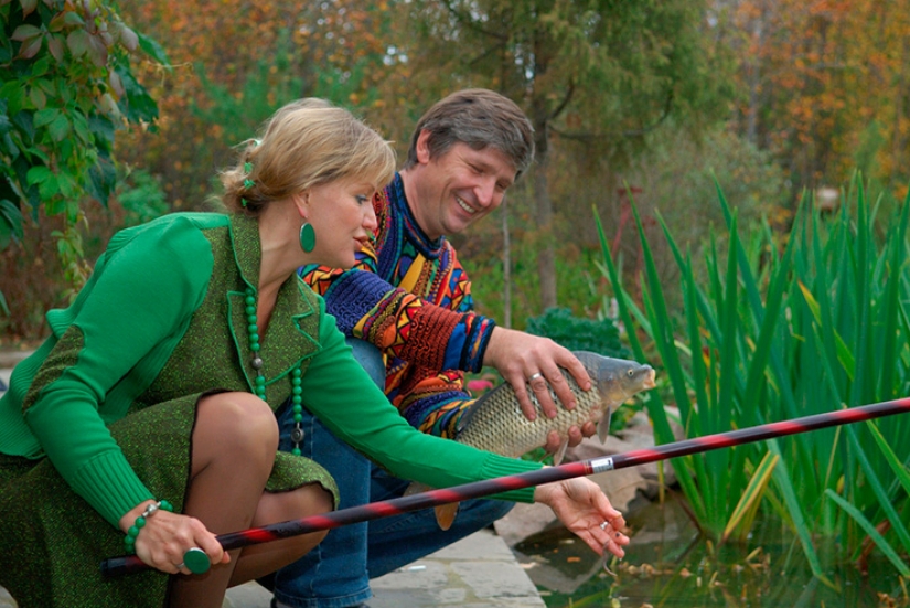 Love, loss and retreat: personal drama Elena Proklova Love, loss and retreat: personal drama Elena Proklova