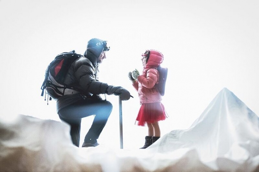 Lover of travel figured out how to get to the mountains without leaving home